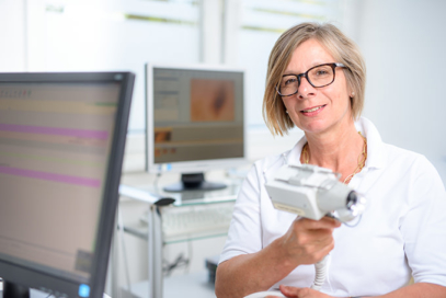 hautarzt-bruehl-herz-quinkler-jordan-carolin-quinkler Dr. Carolin Quinkler